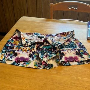 Nicole by Nicole Miller Size 10 Floral Shorts 🩳
